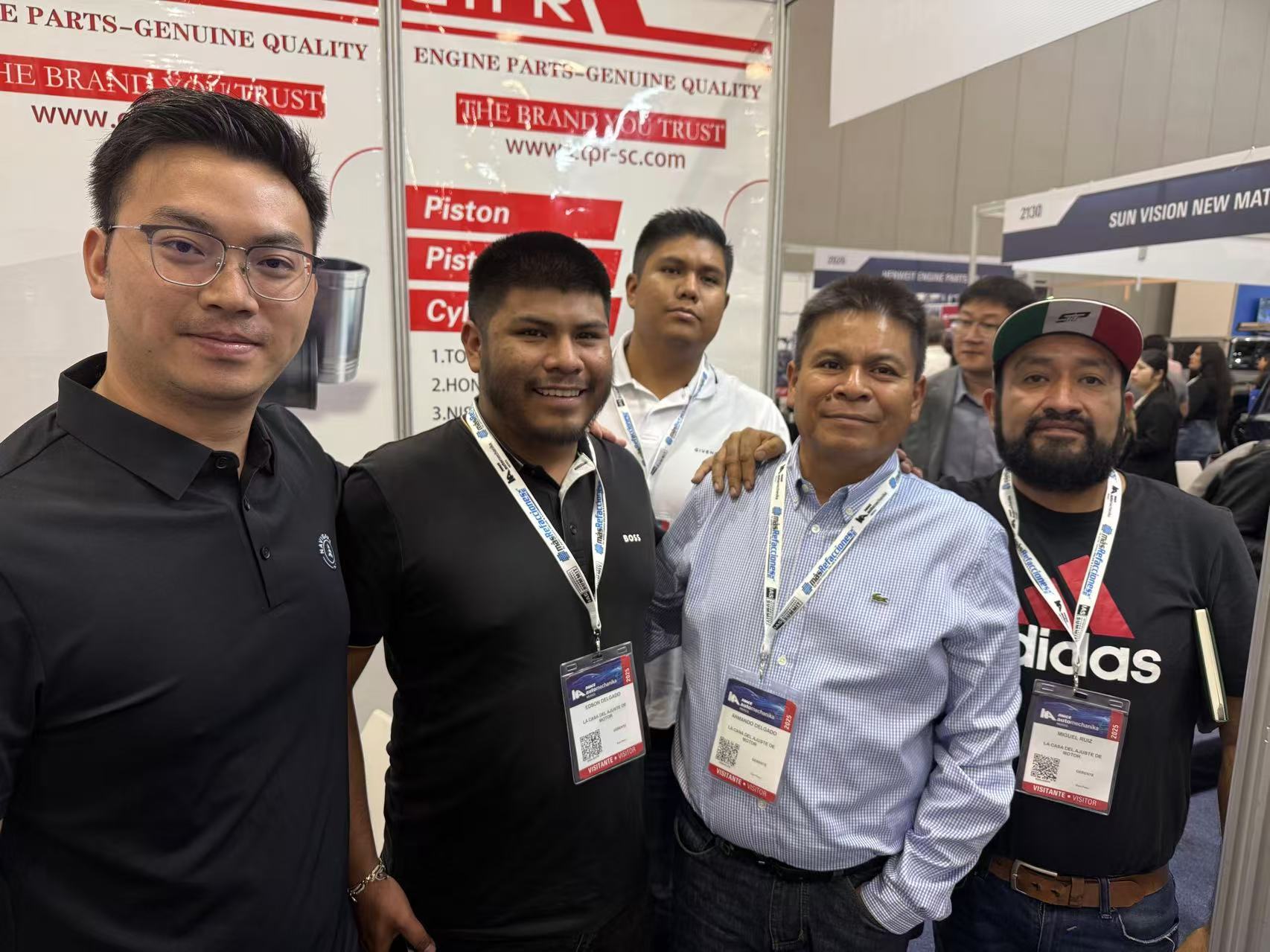 INA PAACE أوتوميكانيكا المكسيك 2025 كشك